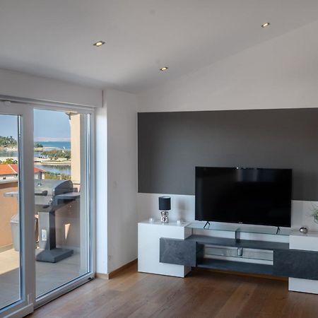 Ferienwohnung Dukat Nin Exterior foto